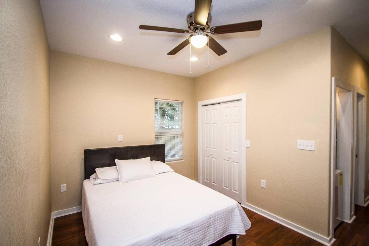 Hackberry St #A Renovated 2Br/2Ba Near Downtown Apartment ซานอันโตนิโอ ภายนอก รูปภาพ