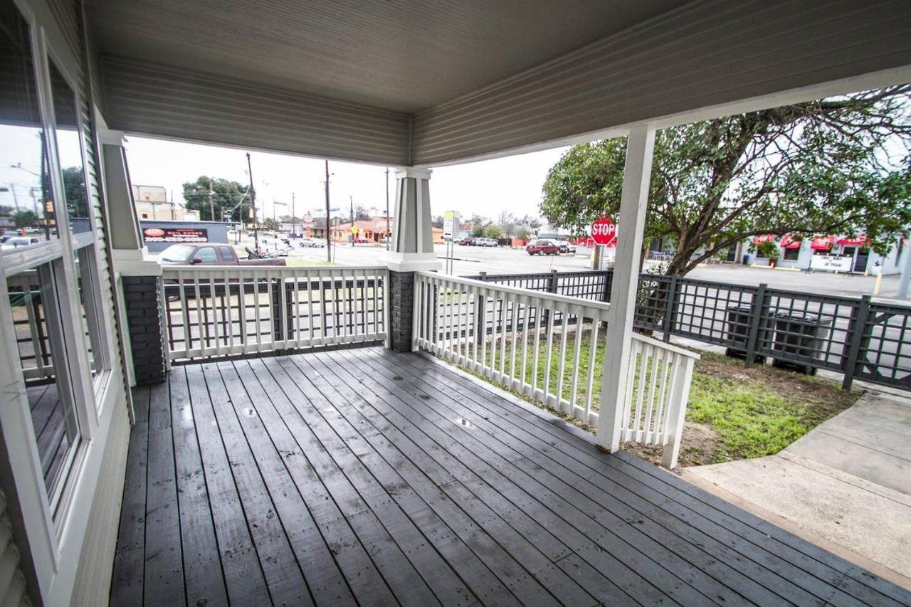 Hackberry St #A Renovated 2Br/2Ba Near Downtown Apartment ซานอันโตนิโอ ภายนอก รูปภาพ